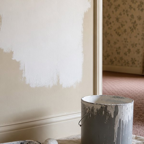 Empty room being redecorated after death — detail